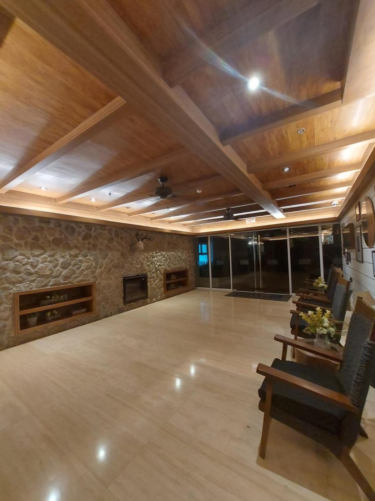 The Penn Room Tagaytay At Cool Suites Tagaytay City Εξωτερικό φωτογραφία